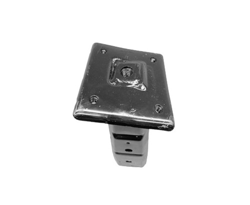 TechPro GM1067219 Bumper Bracket - Front Right