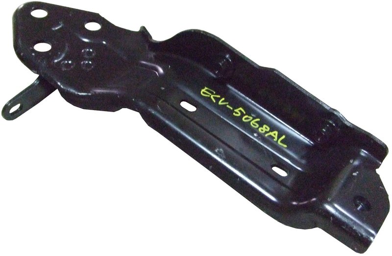 TechPro GM1244106 Fender Brace - Front Left