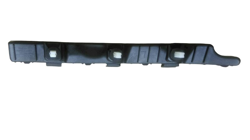 TechPro HY1132101 Bumper Cover Retainer - Rear Left