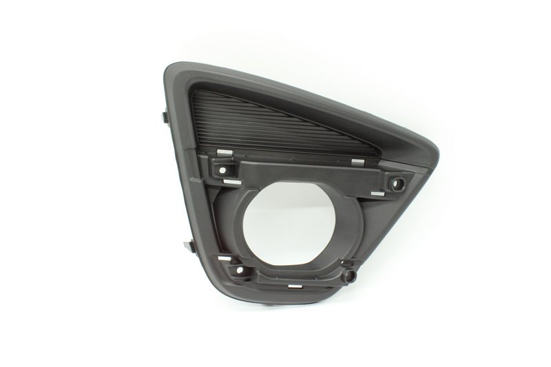 TechPro MA1039132 Bumper Insert - Front Right
