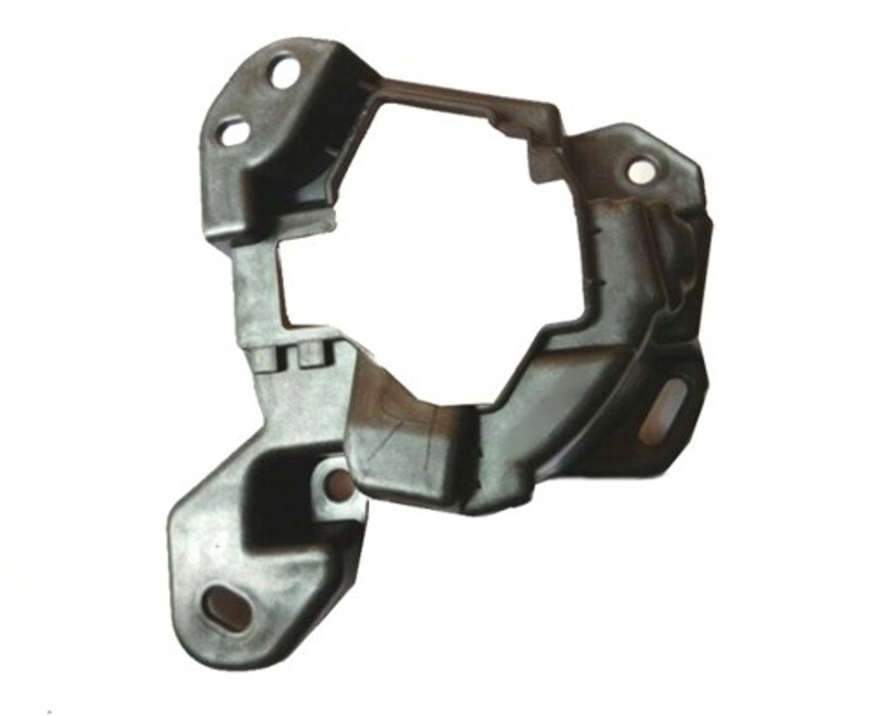 TechPro MA2603102 Fog Light Bracket - Right