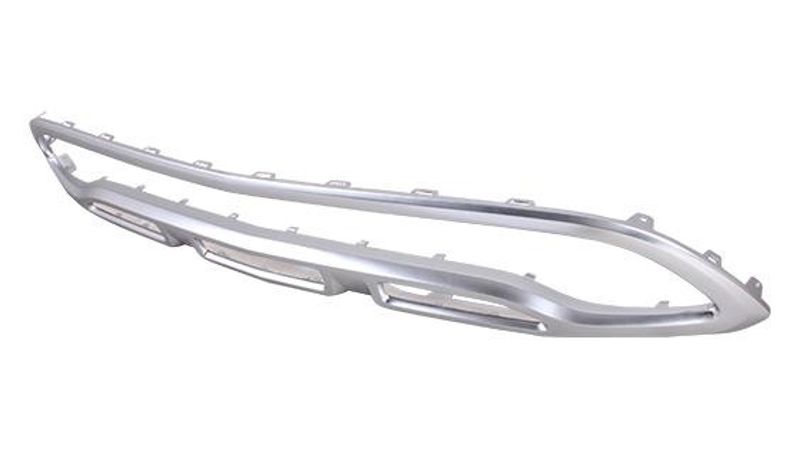 TechPro MB1044152 Bumper Cover Molding - Front