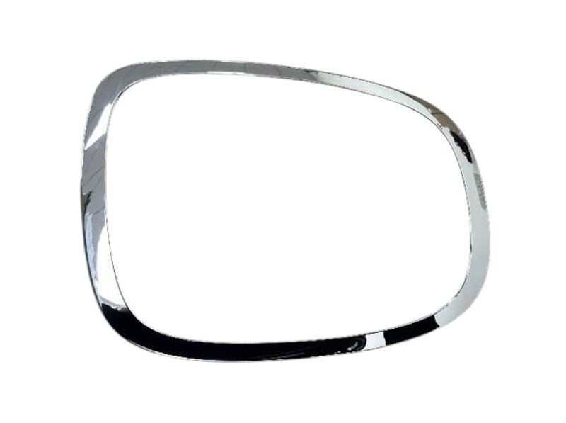 TechPro MC2813101 Tail Light Bezel - Right