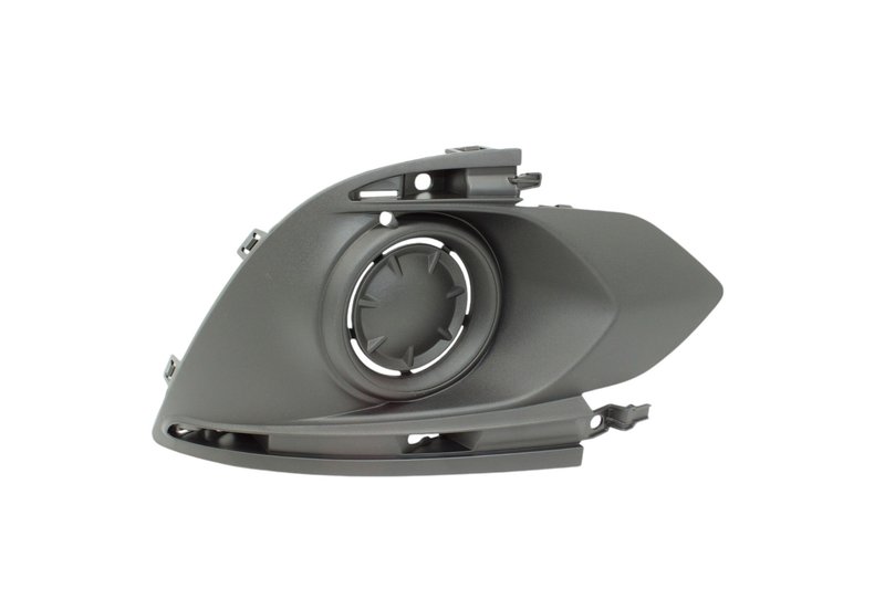 TechPro MI1038123 Bumper Insert - Front Left