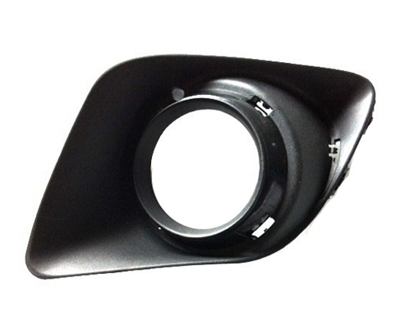 TechPro MI1039112 Bumper Insert - Front Right