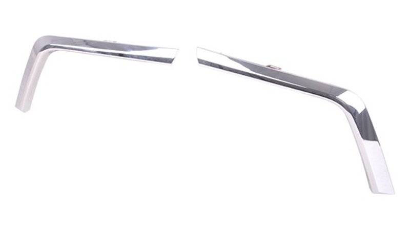 TechPro MI1046102 Bumper Cover Molding - Front Left