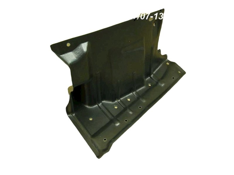 TechPro MI1228116 Engine Cover - Rear Left Lower