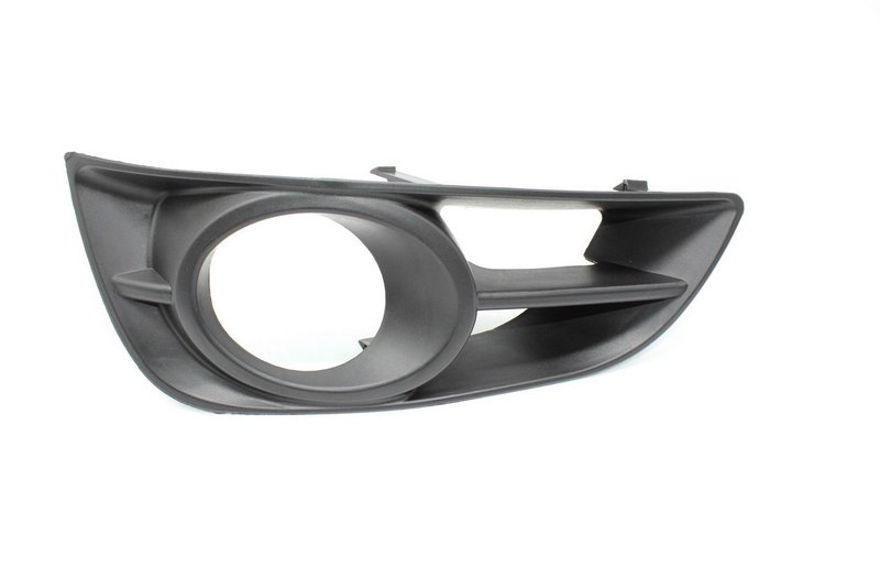 TechPro NI1038129 Bumper Insert - Front Left