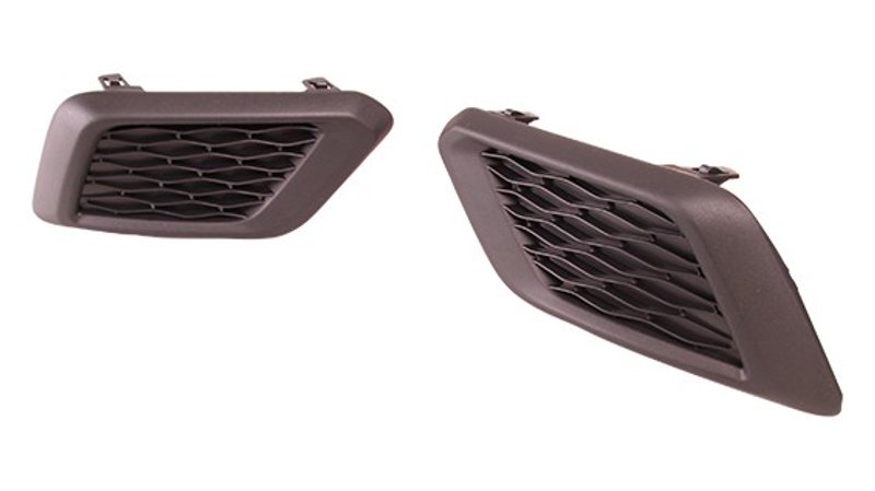TechPro NI1038131 Bumper Insert - Front Left