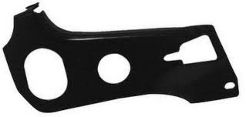 TechPro NI1067103 Bumper Bracket - Front Right