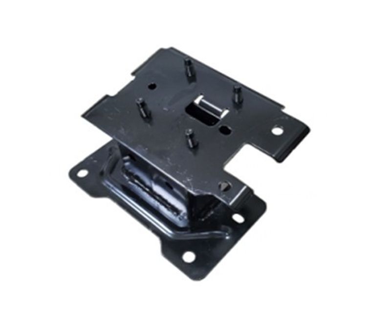 TechPro NI1067159 Bumper Bracket - Front Right