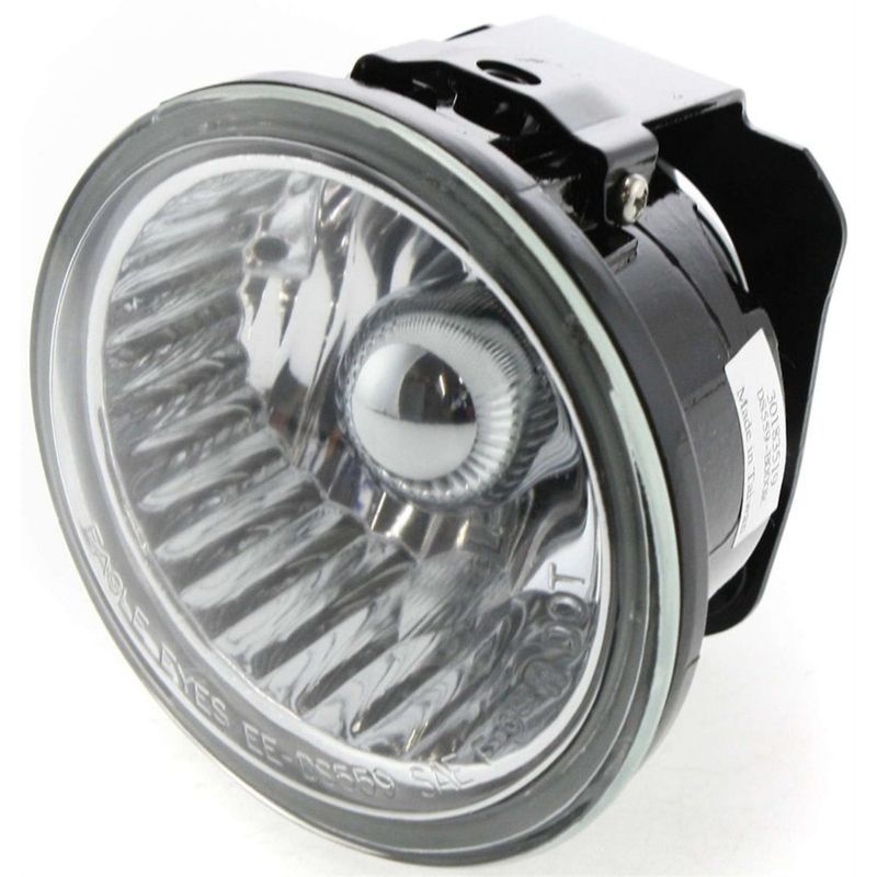 TechPro NI2593111C Fog Light Assembly - Right