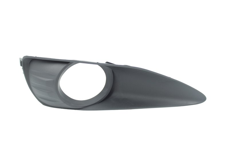 TechPro TO1039142 Bumper Insert - Front Right