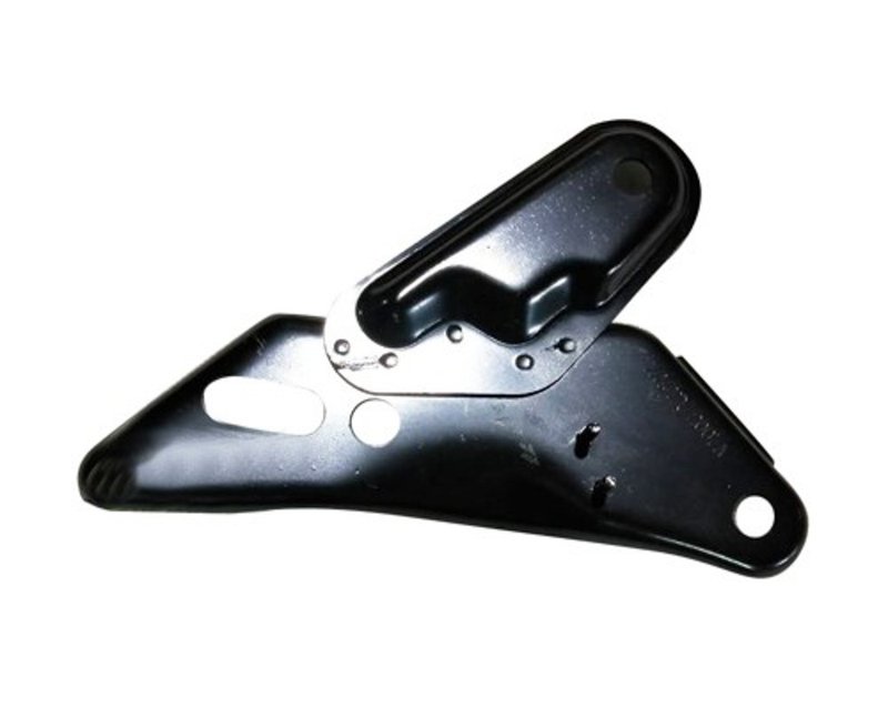 TechPro TO1066126C Bumper Bracket - Front Left