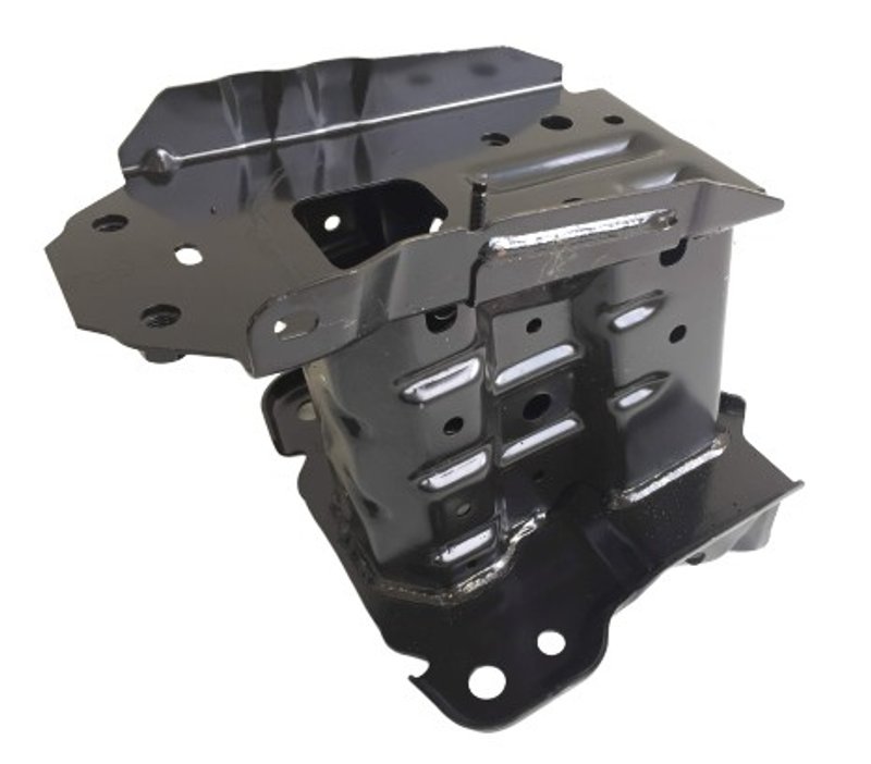 TechPro TO1067186 Bumper Bracket - Front Right