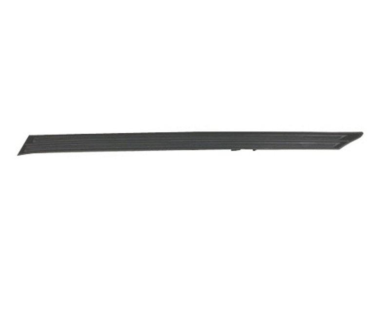 TechPro TO1213112C Grille Molding - Right