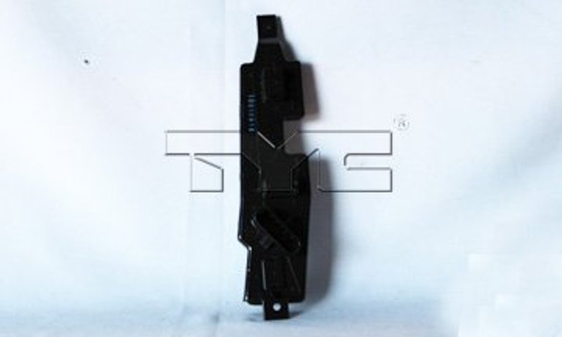 TYC 11-1913-20 Tail Light Connector Plate - Right