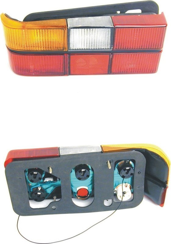 URO 1372449 Tail Light - Left