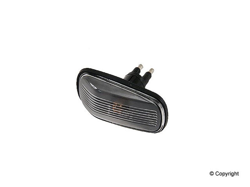 URO 5336250 Side Marker Light Assembly - Front Left or Front Right