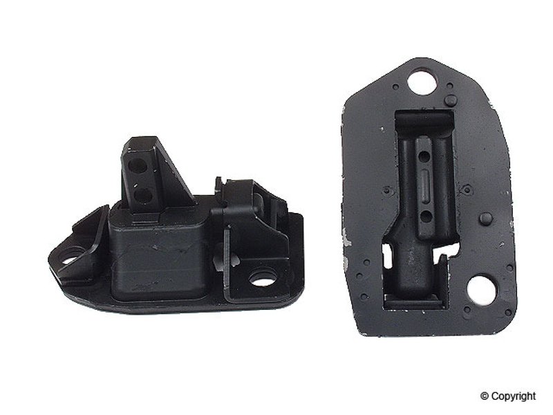 URO 8631698 Engine Mount - Right