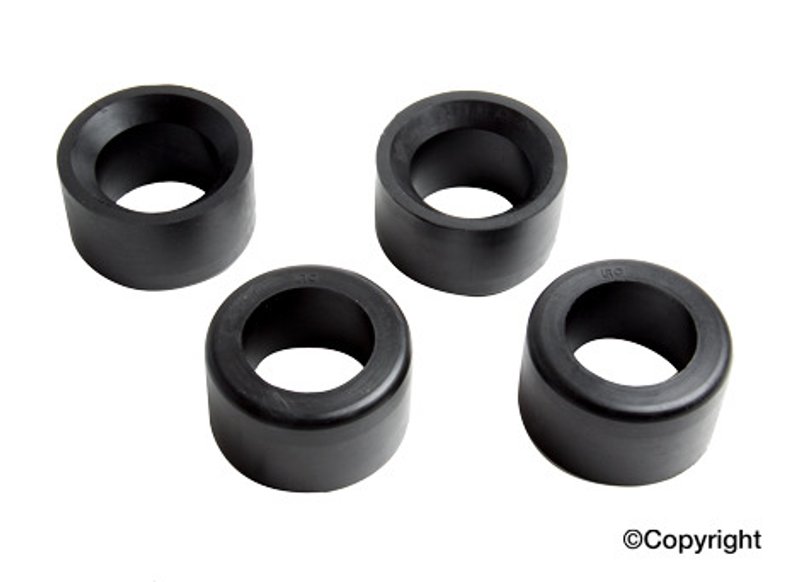 URO 91133300900B Suspension Control Arm Bushing Kit