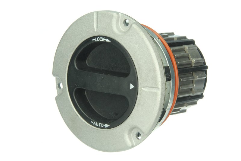Autotecnica FD0418516 Locking Hub - Front or Left