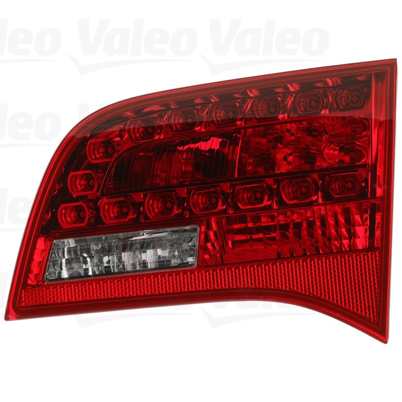 Valeo 43332 Tail Light Assembly - Right Inner