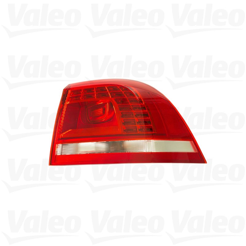 Valeo 44607 Tail Light Assembly - Right Outer