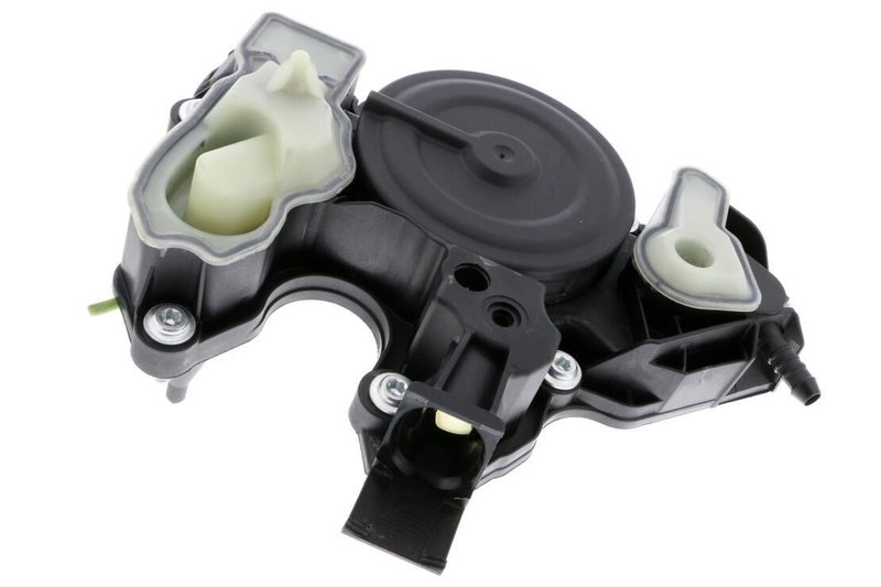 Vaico V10-3697 Engine Crankcase Vent Valve