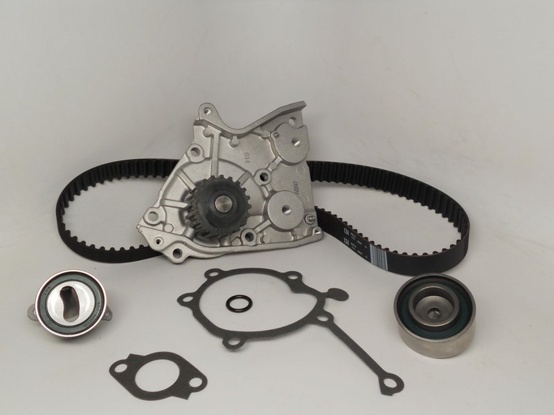 Gates TCKWP134 Engine Timing Belt Kit with Water Pump